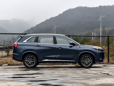 2025�� 165km ������������ 7��