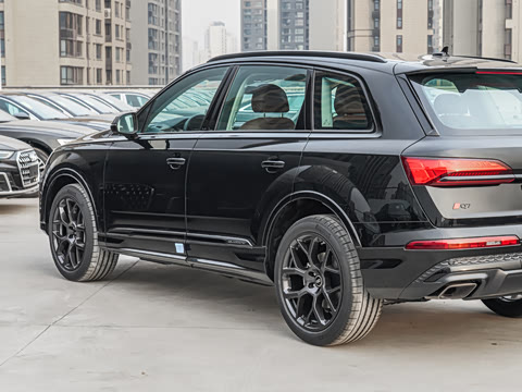 2025�� 45 TFSI quattro S line����ʿ��