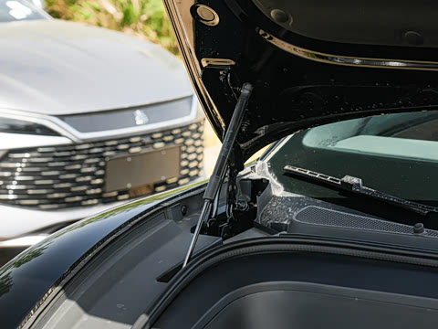 2025�� EV 701KM�����״�������