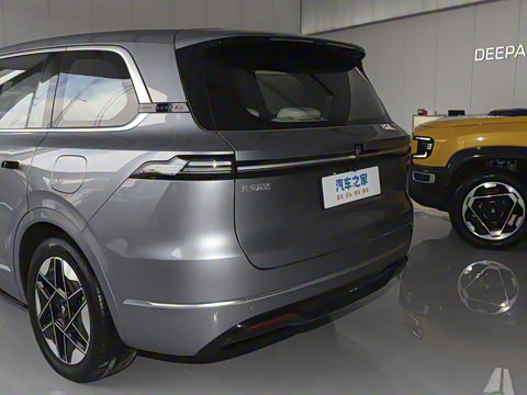 2025�� ����Ultra