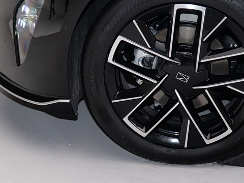 2025�� Max���̰�