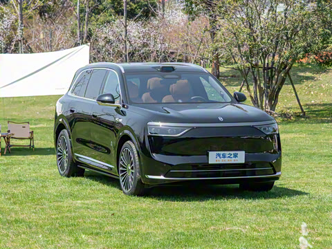 2025�� ���� Ultra�� 53.4kWh 6����