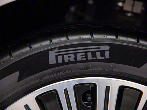 2025�� ���� Ultra�� 53.4kWh 6����