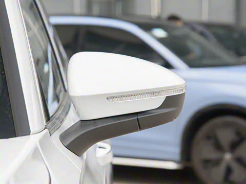 2025�� PRO 380TSI ���� R-Line �����