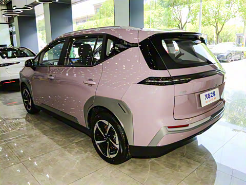 2025�� Plus 510 ������