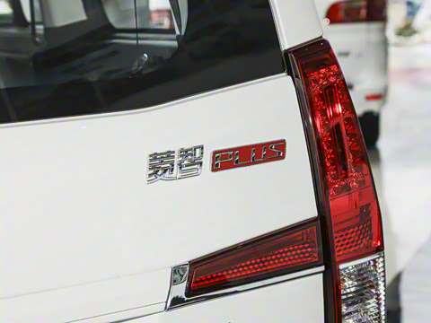 2024�� 2.0L �ֶ��м�Ӫ�˾�Ӣ��CNG 7��