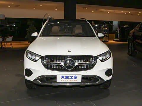 2025�� �Ŀ� GLC 260 L 4MATIC ������