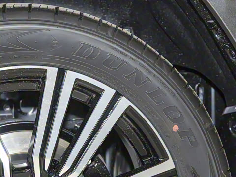 2025�� 700h ����