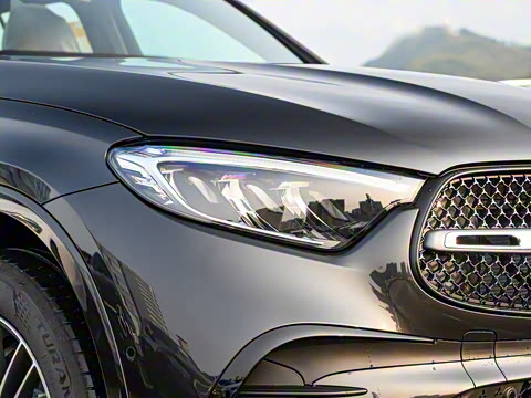 2025�� �Ŀ� GLC 300 L 4MATIC ������ 5��