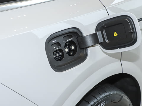 2025�� Max ���ܻ��°�