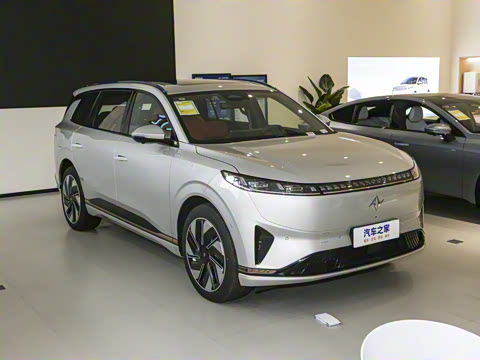 2025�� 636Max���Ȱ� 6��