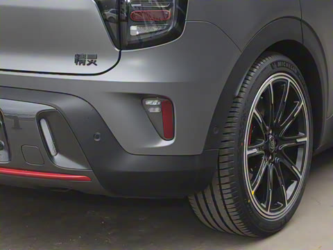 2025�� BRABUS ���ܰ�