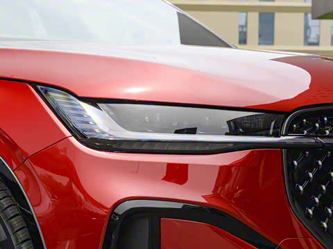 2025�� 2.0T ������������˹��