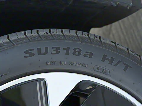 2025�� 600 �������� Max