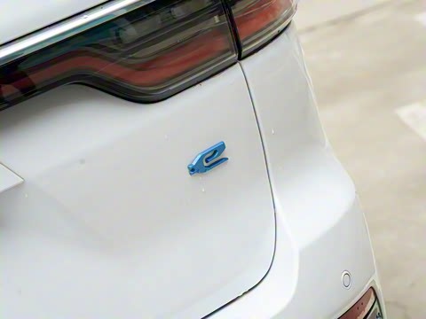 2022�� 2.0T ���춯��