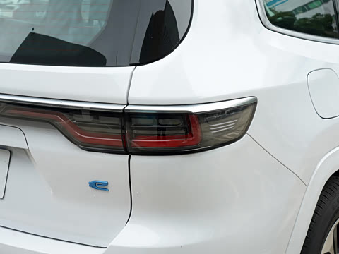 2022�� 2.0T ���춯��