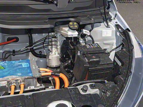 2025�� Plus 330KM������