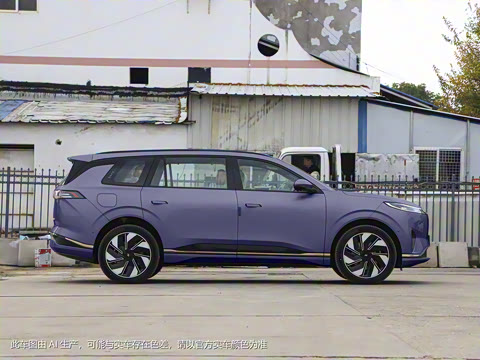 2025�� 636Ultra����� 5��