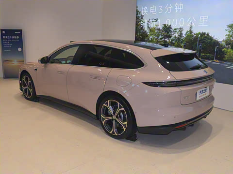 2025�� 75kWh Touring