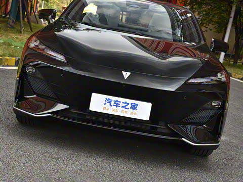 2025�� �Ŀ� ���羫Ӣ��