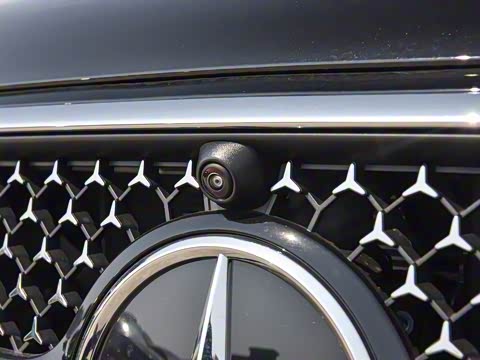 2025�� �Ŀ� E 260 L �˶���