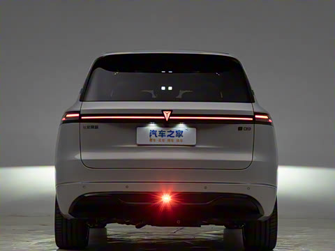 2025�� ����Ultra+ �߶���