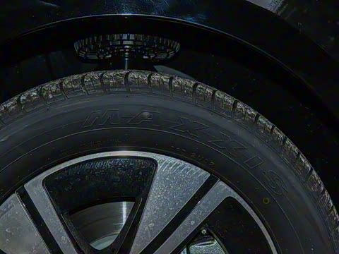 2025�� 2.0T ʢ��