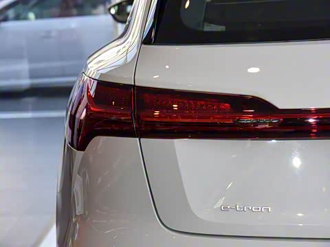 2019�� 55 quattro ʱ����