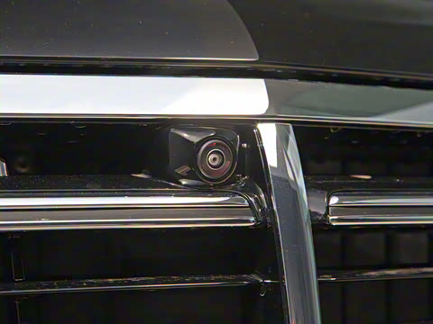 2022�� �Ŀ�� E 350 e L ���ʽ��϶����γ�