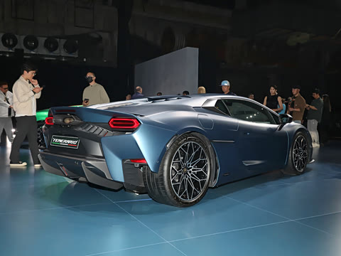 2025�� ������
