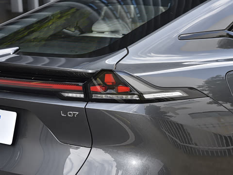 2025�� 230Max  �����Ǽ�AD PRO���̰�