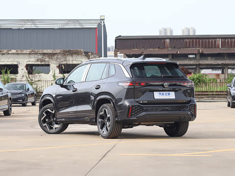 2025�� ̽��L 380TSI ��������