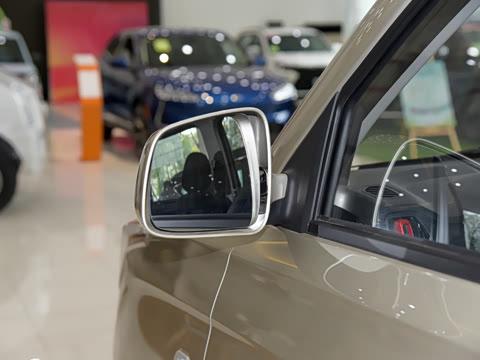 2022�� 1.5L �����Ϳͳ�(�ְ嵯��)7��