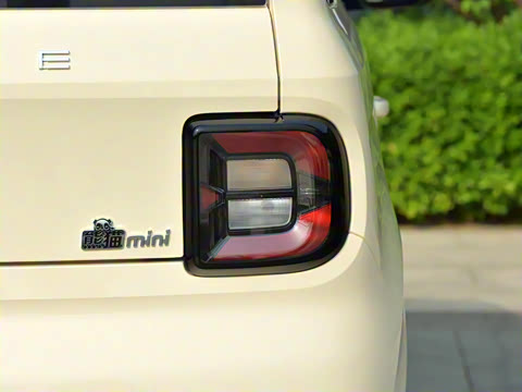 2025�� ��èmini 210km Ԫ����