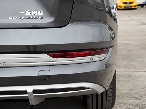 2021�� 50 quattro ������