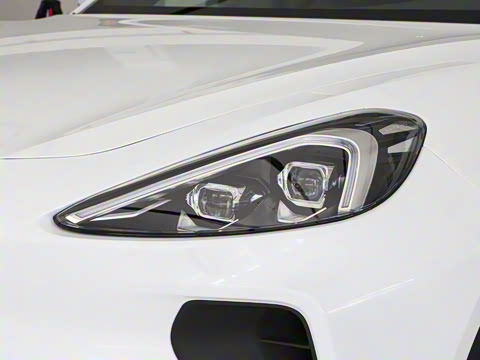 2025�� 688MAX 160kW