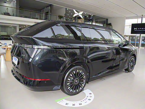 2025�� 650������ Max