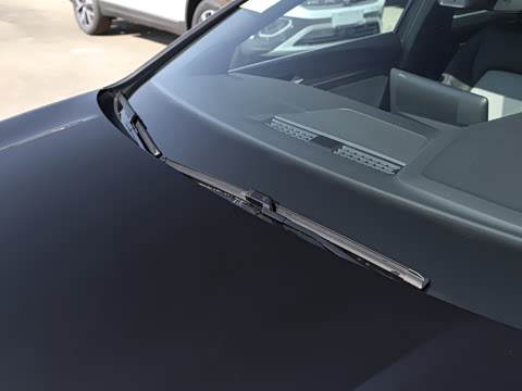 2025�� 300TSI R-Line