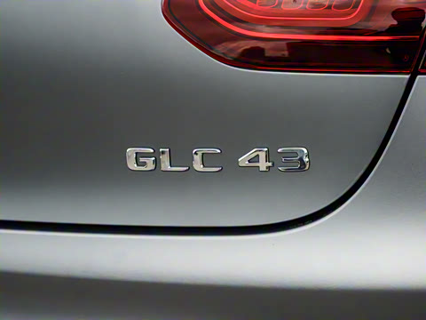 2023�� AMG GLC 43 4MATIC ����SUV
