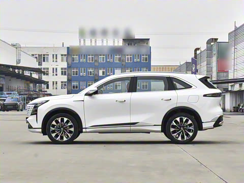 2025�� ���Ĵ� UItra 2.0T ������ �ǻ۾�����