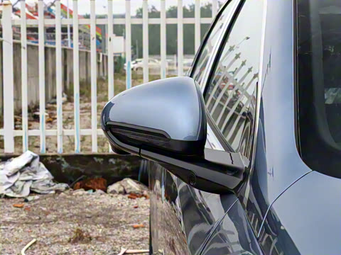 2025�� EV 545KM������