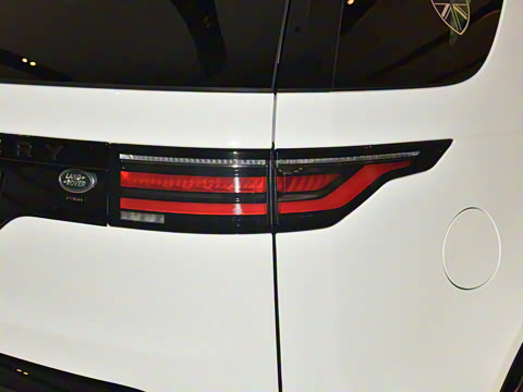 2023�� 360PS R-Dynamic S