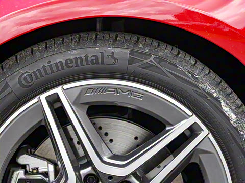 2024�� �Ŀ� CLA 200 ���ܳ�