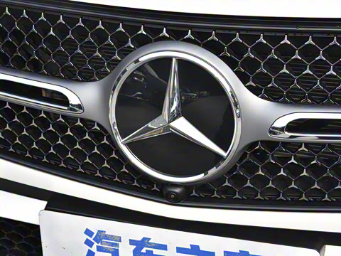 2025�� GLC 300 L 4MATIC ������ 7��