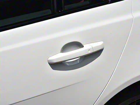 2025�� 2.0T 250PS R-DYNAMIC 90�����ذ�