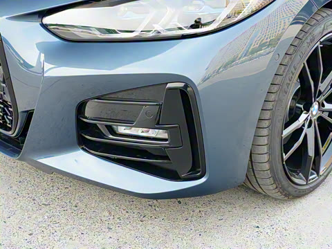 2021�� 425i M�˶���ҹ��