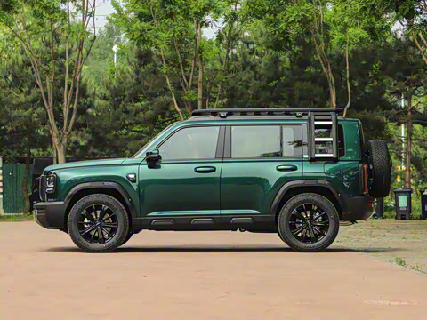 2025�� 2.0T 4WD Ultra