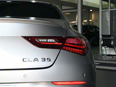 2025�� AMG CLA 35 4MATIC