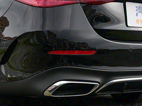 2025�� �Ŀ� E 300 L ����˶���