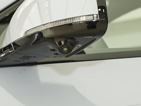 2025�� ����   Ultra ������